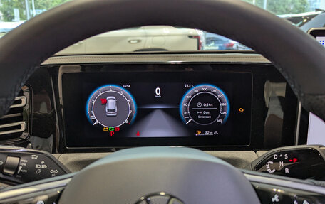 Volkswagen Tiguan, 2025 год, 5 190 000 рублей, 20 фотография