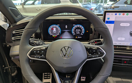 Volkswagen Tiguan, 2025 год, 5 190 000 рублей, 25 фотография