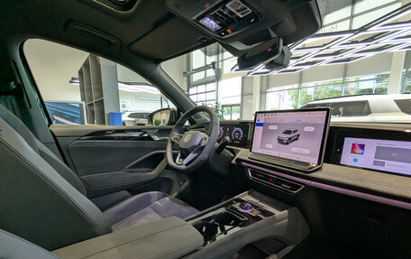 Volkswagen Tiguan, 2025 год, 5 190 000 рублей, 29 фотография