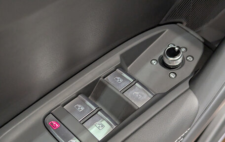 Audi Q5, 2025 год, 6 390 000 рублей, 15 фотография