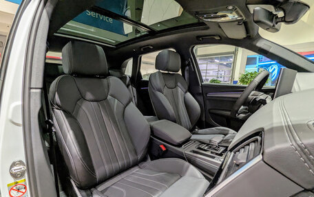 Audi Q5, 2025 год, 6 390 000 рублей, 24 фотография