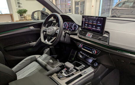 Audi Q5, 2025 год, 6 390 000 рублей, 29 фотография