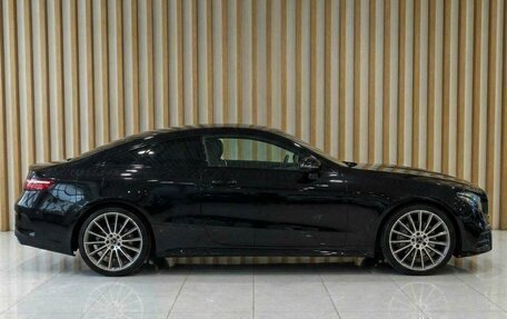 Mercedes-Benz E-Класс, 2018 год, 4 219 000 рублей, 5 фотография
