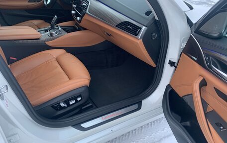 BMW 5 серия, 2019 год, 3 750 000 рублей, 11 фотография