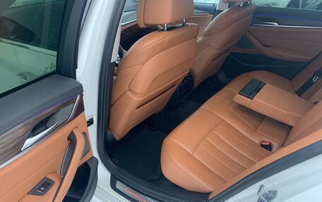 BMW 5 серия, 2019 год, 3 750 000 рублей, 13 фотография