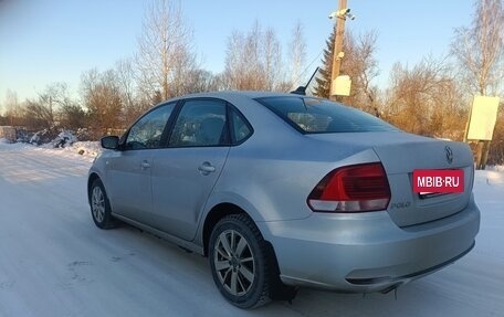 Volkswagen Polo VI (EU Market), 2018 год, 1 300 000 рублей, 2 фотография