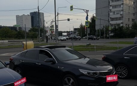 KIA Optima IV, 2018 год, 2 100 000 рублей, 3 фотография