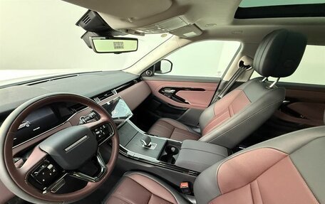 Land Rover Range Rover Evoque II, 2025 год, 6 300 000 рублей, 11 фотография