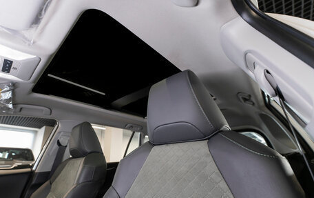 Toyota RAV4, 2025 год, 4 200 000 рублей, 10 фотография