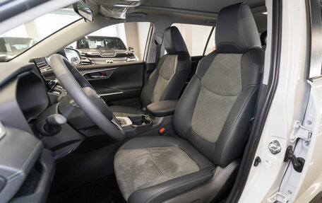 Toyota RAV4, 2025 год, 4 200 000 рублей, 9 фотография