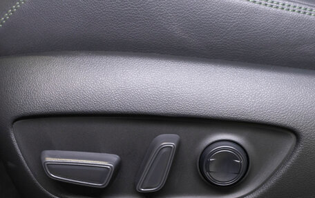 Toyota RAV4, 2025 год, 4 200 000 рублей, 16 фотография