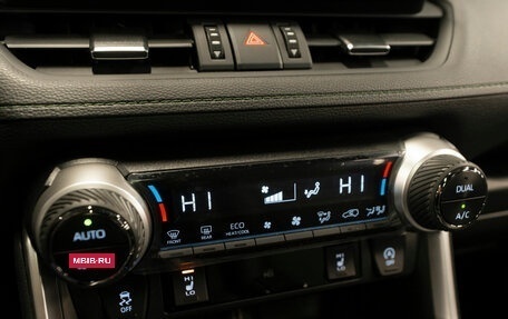 Toyota RAV4, 2025 год, 4 200 000 рублей, 18 фотография