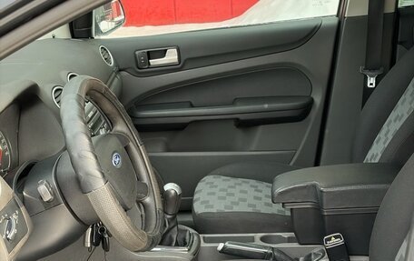 Ford Focus II рестайлинг, 2005 год, 437 000 рублей, 12 фотография