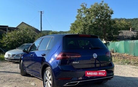 Volkswagen Golf VII, 2017 год, 1 590 000 рублей, 2 фотография