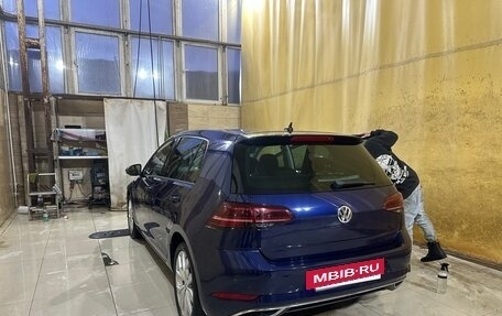 Volkswagen Golf VII, 2017 год, 1 590 000 рублей, 12 фотография