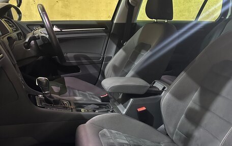 Volkswagen Golf VII, 2017 год, 1 590 000 рублей, 18 фотография