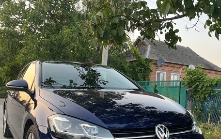 Volkswagen Golf VII, 2017 год, 1 590 000 рублей, 27 фотография