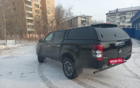 Mitsubishi L200 IV рестайлинг, 2019 год, 1 800 000 рублей, 15 фотография