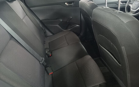 Hyundai Solaris II рестайлинг, 2017 год, 1 199 000 рублей, 20 фотография