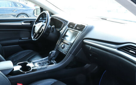 Ford Mondeo V, 2015 год, 1 310 000 рублей, 9 фотография