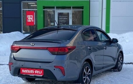 KIA Rio IV, 2017 год, 1 120 000 рублей, 4 фотография
