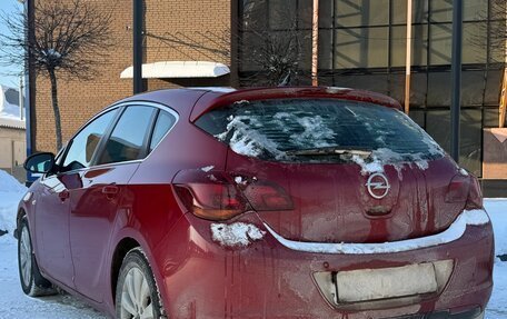 Opel Astra J, 2011 год, 665 000 рублей, 3 фотография