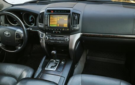 Toyota Land Cruiser 200, 2010 год, 3 480 000 рублей, 17 фотография