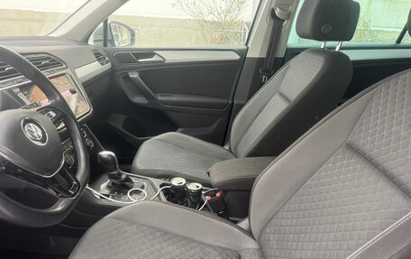 Volkswagen Tiguan II, 2017 год, 1 950 000 рублей, 12 фотография