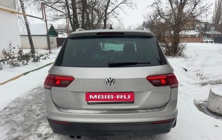 Volkswagen Tiguan II, 2017 год, 1 950 000 рублей, 5 фотография