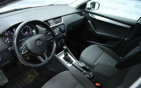 Skoda Octavia, 2016 год, 1 450 000 рублей, 10 фотография