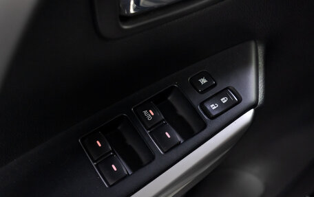 Mitsubishi Pajero Sport III рестайлинг, 2020 год, 2 800 000 рублей, 13 фотография