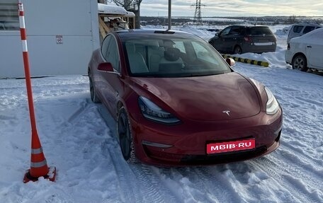 Tesla Model 3 I, 2018 год, 2 499 999 рублей, 1 фотография