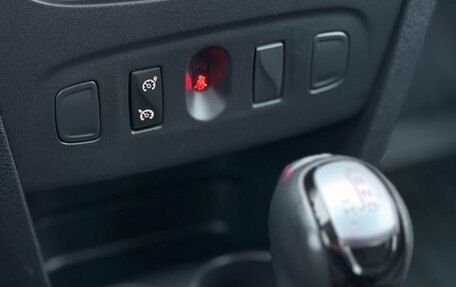 Renault Sandero II рестайлинг, 2019 год, 1 050 000 рублей, 13 фотография