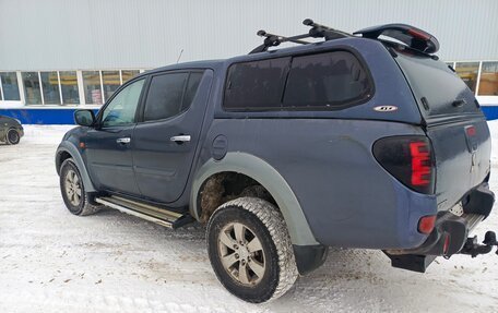 Mitsubishi L200 IV рестайлинг, 2008 год, 800 000 рублей, 6 фотография