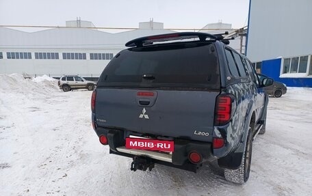 Mitsubishi L200 IV рестайлинг, 2008 год, 800 000 рублей, 4 фотография