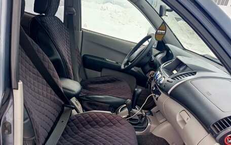 Mitsubishi L200 IV рестайлинг, 2008 год, 800 000 рублей, 14 фотография