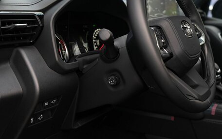 Toyota Land Cruiser, 2025 год, 16 200 000 рублей, 14 фотография