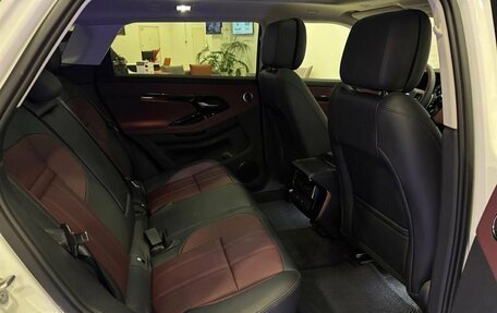 Land Rover Range Rover Evoque II, 2025 год, 6 300 000 рублей, 11 фотография