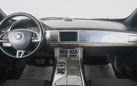 Jaguar XF I рестайлинг, 2014 год, 1 699 000 рублей, 13 фотография