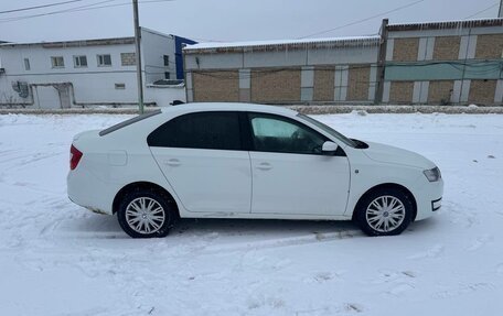 Skoda Rapid I, 2014 год, 595 000 рублей, 3 фотография