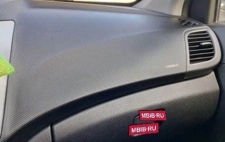 Hyundai Solaris II рестайлинг, 2011 год, 575 000 рублей, 6 фотография