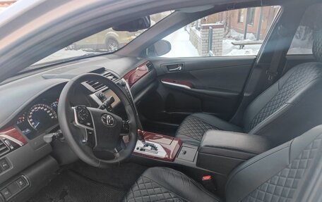 Toyota Camry, 2012 год, 1 600 000 рублей, 18 фотография