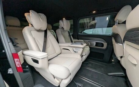 Mercedes-Benz V-Класс, 2025 год, 15 900 000 рублей, 9 фотография