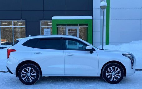 Haval Jolion, 2022 год, 1 990 000 рублей, 4 фотография