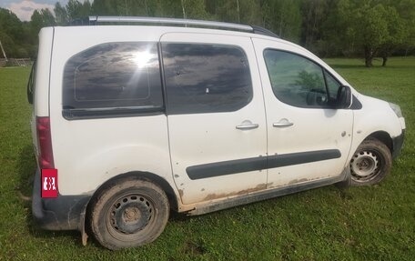 Peugeot Partner II рестайлинг 2, 2011 год, 750 000 рублей, 8 фотография