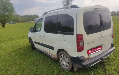 Peugeot Partner II рестайлинг 2, 2011 год, 750 000 рублей, 3 фотография