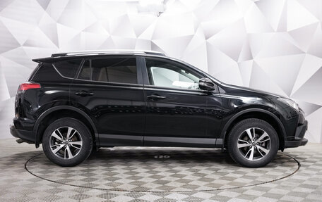 Toyota RAV4, 2019 год, 2 850 000 рублей, 6 фотография