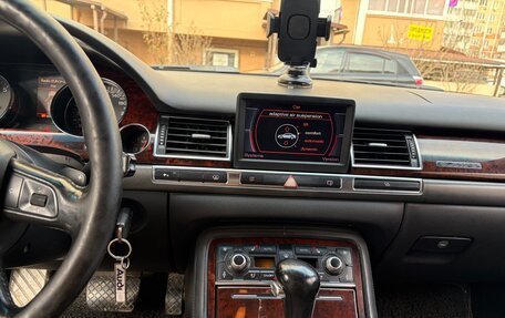 Audi A8, 2005 год, 1 700 000 рублей, 15 фотография