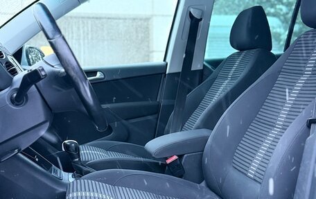 Volkswagen Tiguan I, 2011 год, 930 000 рублей, 16 фотография