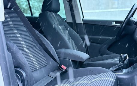 Volkswagen Tiguan I, 2011 год, 930 000 рублей, 17 фотография